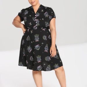Merry Mid Dress